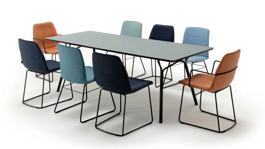 Tisch &amp; Stuhl: Eins, zwei, viele!