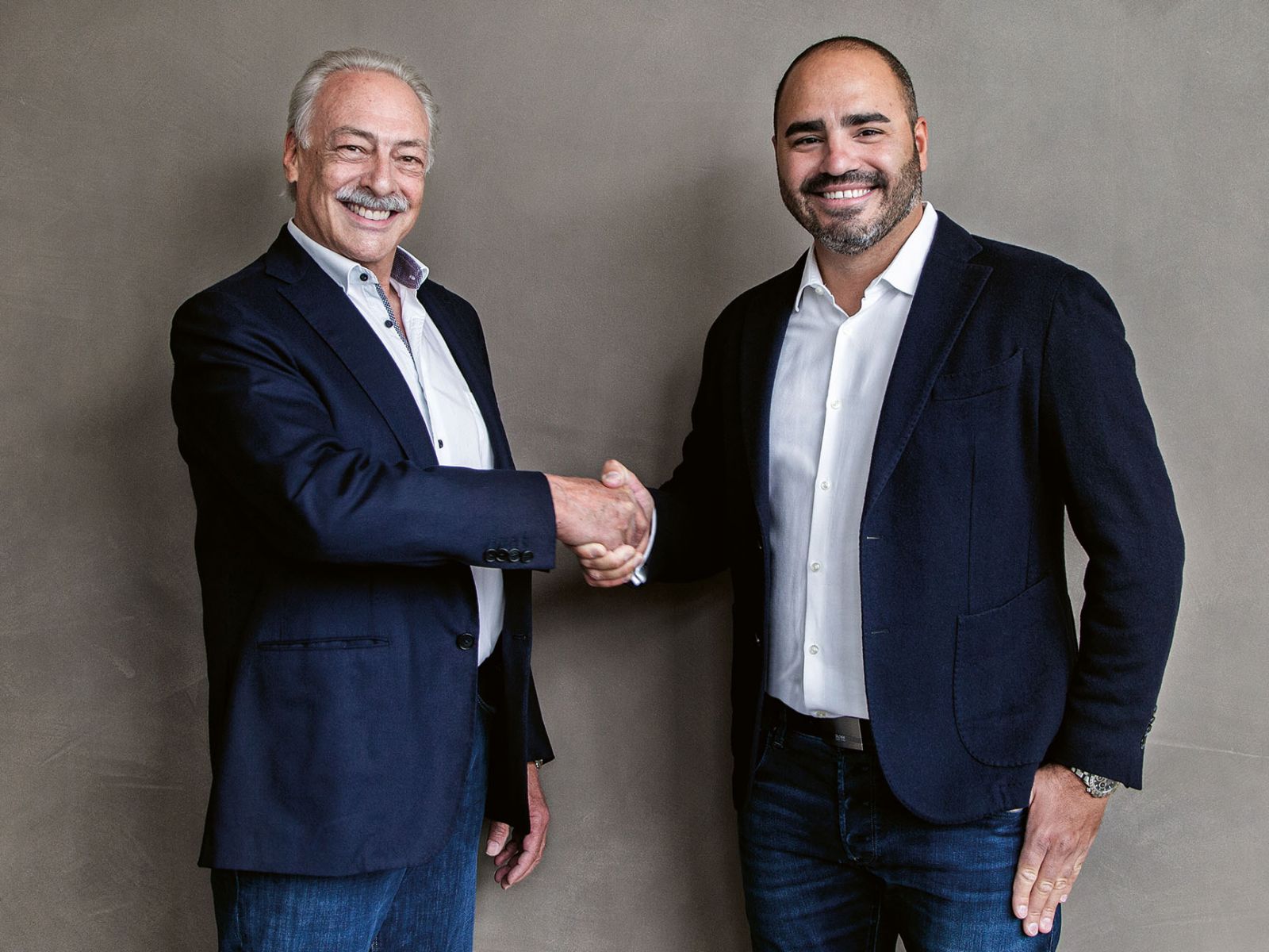 Von links: Rolf Muri, ehemaliger Entwickler und Inhaber von Bodarto, mit Leandro Gomes, dem neuen Inhaber und Geschäftsführer.
