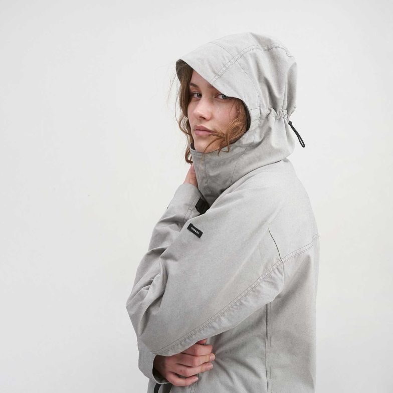 Nominiert in der Kategorie Circular Design: «Ventile Shell+», die 100% plastikfreie Outdoorjacke von Mover.