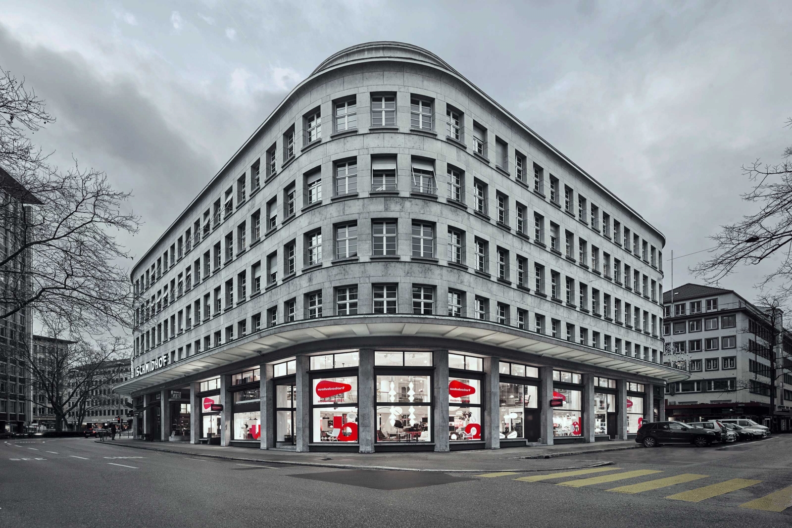 Der Schmidhof bildet bereits seit Beginn der 1930er-Jahre zusammen mit der Sihlporte und dem Handelshof ein wichtiges Geschäftszentrum der Stadt Zürich. Foto: Valentin Jeck.