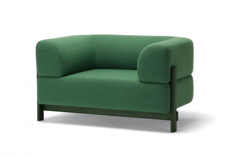 Zu den neusten Produkten zählen unter anderem der «Panorama Chair» von Geckeler Michels, das Regal «Archive» sowie das Sofa «Elephant» von Christian Haas.