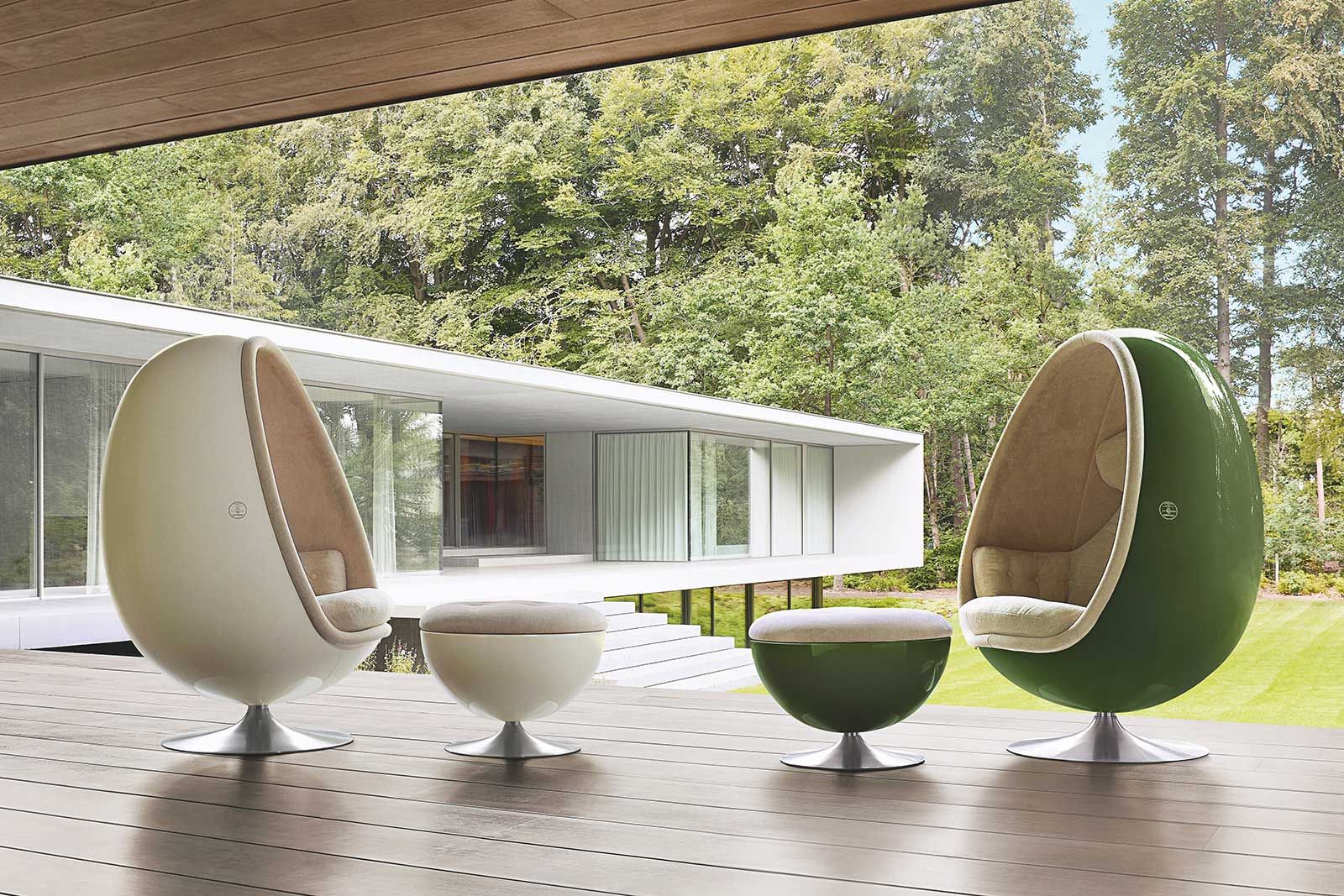 Roche Bobois feiert eine Design-Ikone mit einer Neuinterpretation: den 1968 vom dänischen Designer Henrik Thor-Larsen entworfenen Sessel «Ovalia». Foto: © Baptiste Le Quiniou und Flavien Carlod