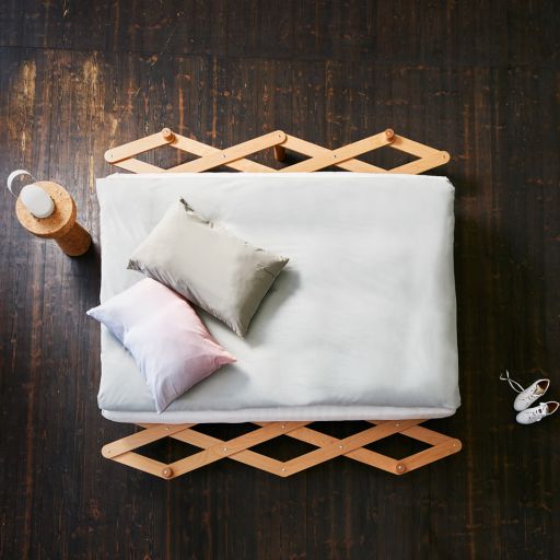 1. Preis: Das Scherenbett von Kurt Thut im Wert von Fr. 2370.–